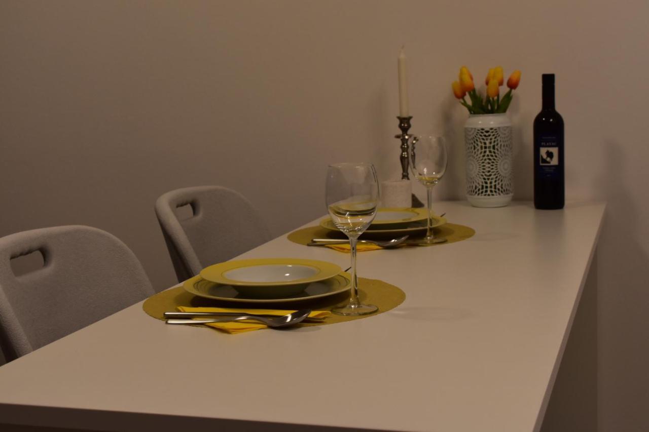 ウグリャンFamily House Rebekaアパートメント エクステリア 写真